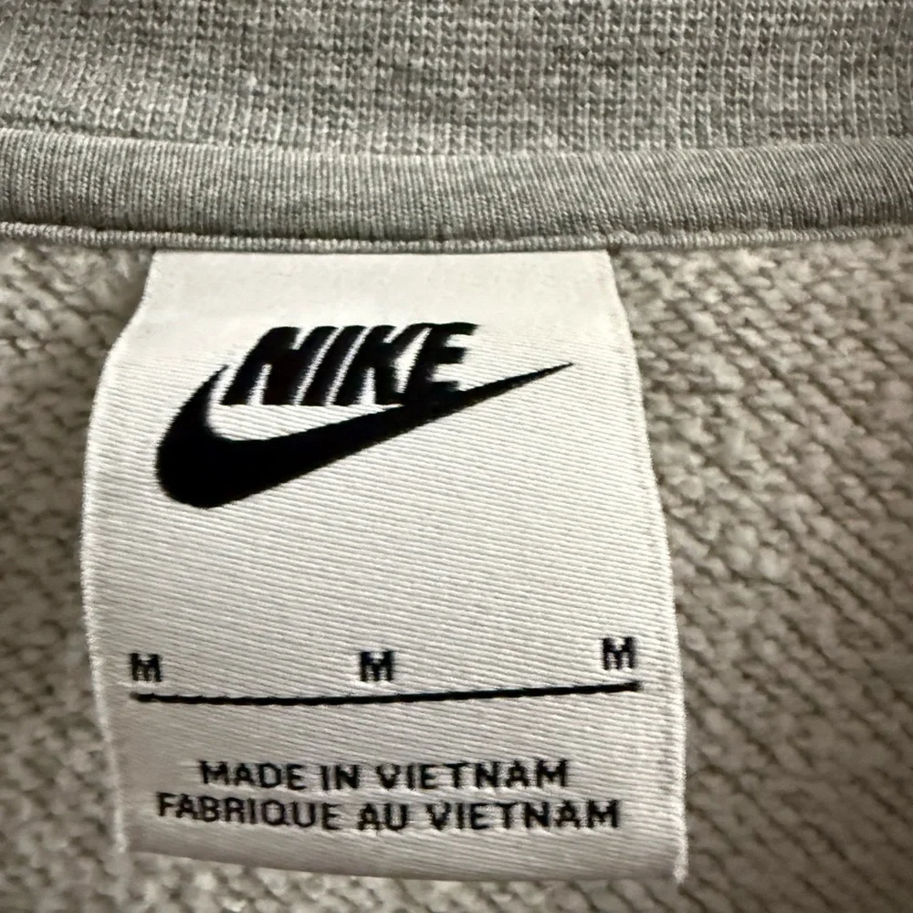 Nike pit 31”